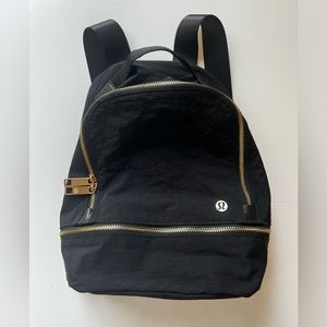 Lululemon City Adventurer backpack 11L